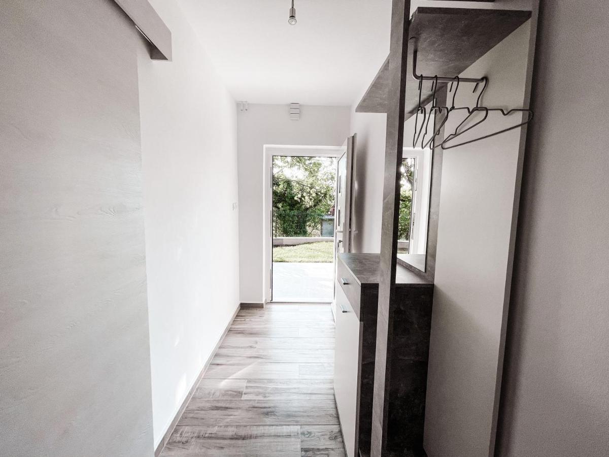 Riad Apartments Premium Згорнье-Шкофье Экстерьер фото